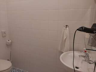 Гостиница SwissSTAR Санкт-Петербург Cемейный номер с собственной ванной комнатой-7