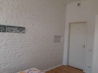 Гостиница SwissSTAR Санкт-Петербург Двухместный номер с 2 отдельными кроватями и общей ванной комнатой-6