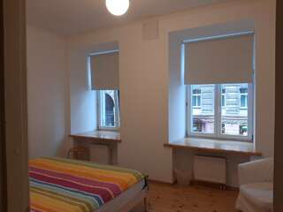 Гостиница SwissSTAR Санкт-Петербург Cемейный номер с собственной ванной комнатой-3